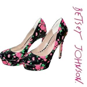 Betsey Johnson Floral Print Bonnee Heels